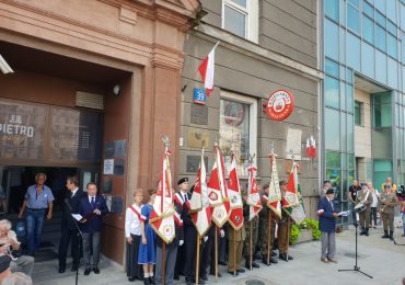Muzeum Getta Warszawskiego uczciło  74. rocznicę zdobycia PAST-y