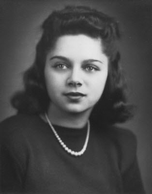 Mary Berg