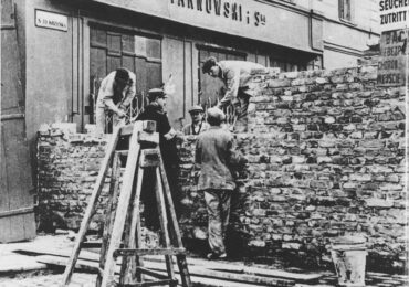 Zamknięcie getta warszawskiego, czyli jak szeregowy wznosił mury