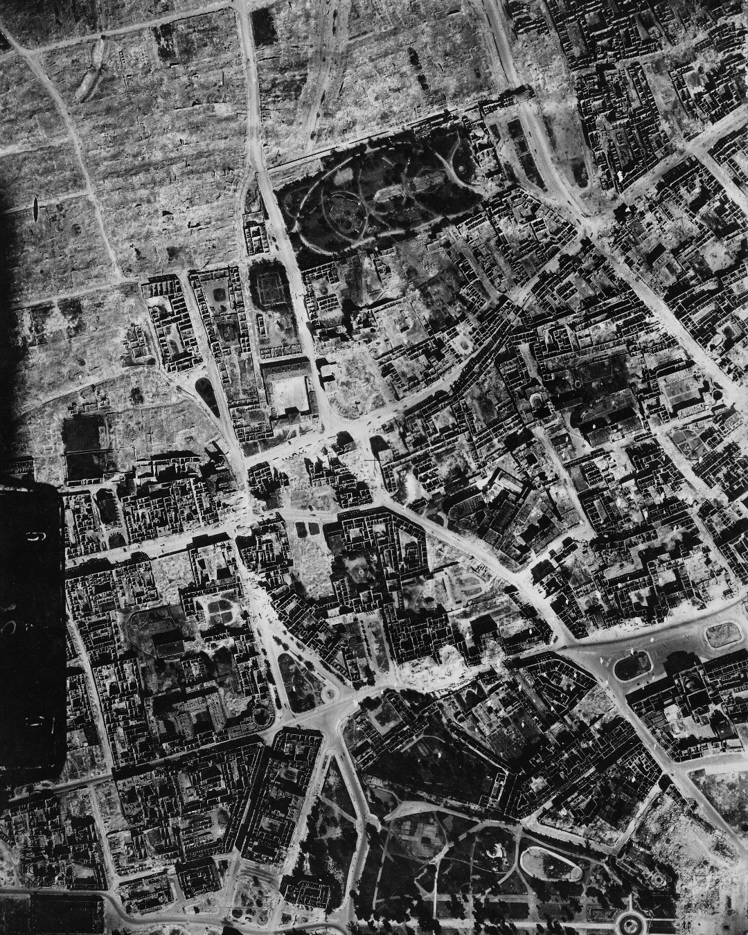 Zdjęcie lotnicze, Warszawa 1945