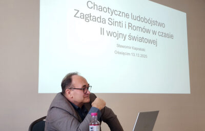 Relacja z seminarium „Zagłada Romów i Sinti”